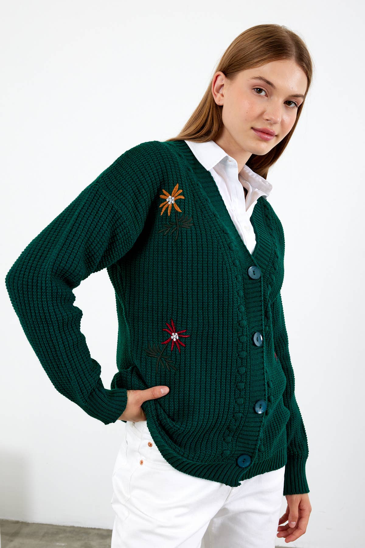 VAV NEW YORK - Vente Cardigan – femme - Cardigan en tricot à fleurs Cardigan en tricot mi-long - 381018