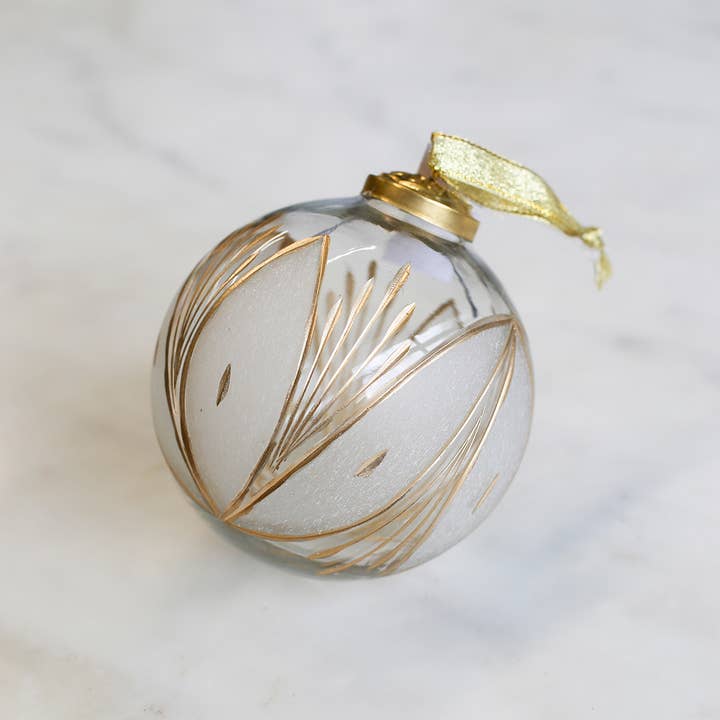 The Royal Standard - Wholesale Ornament - Aberdeen Glass Ornament Clear/Gold 4"