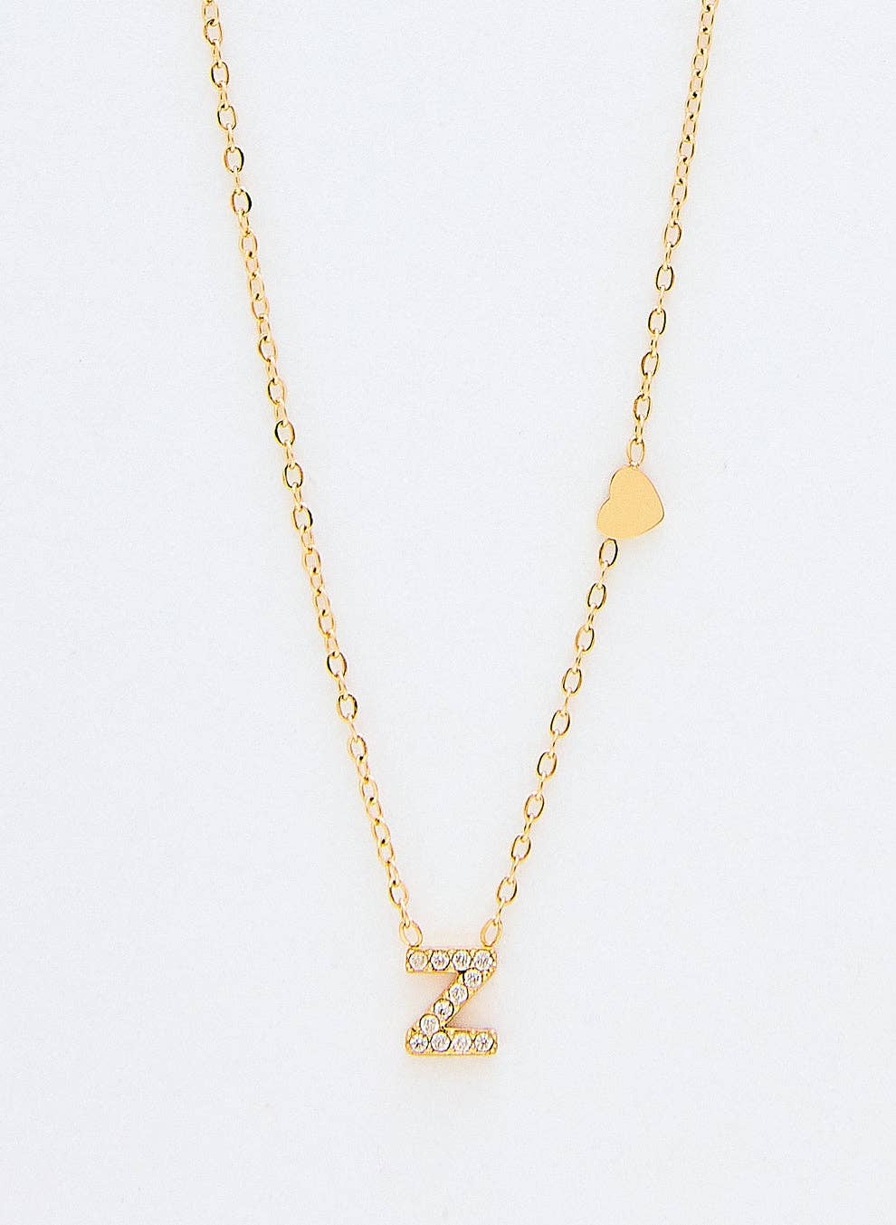 Cassette Barcelona - Vente Colliers à pendentif - Collier Initial avec Détail Cœur & Pierres de Zirconium25