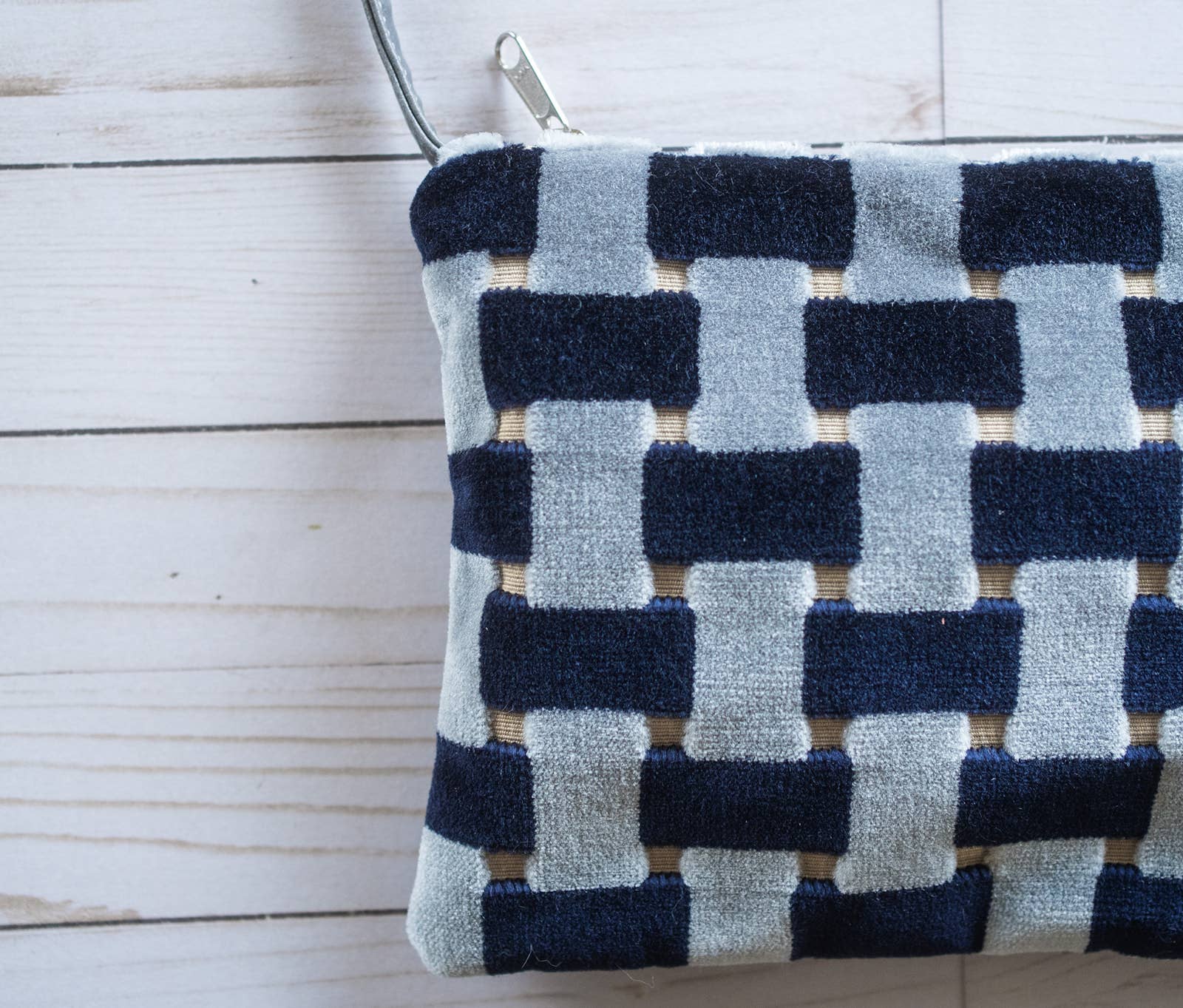 Crystalyn Kae Accessories – bolsa tiracolo - Mulher por atacado – Cha Cha - Pequena Mala a Tiracolo com alça ajustável Lavável à Máquina14