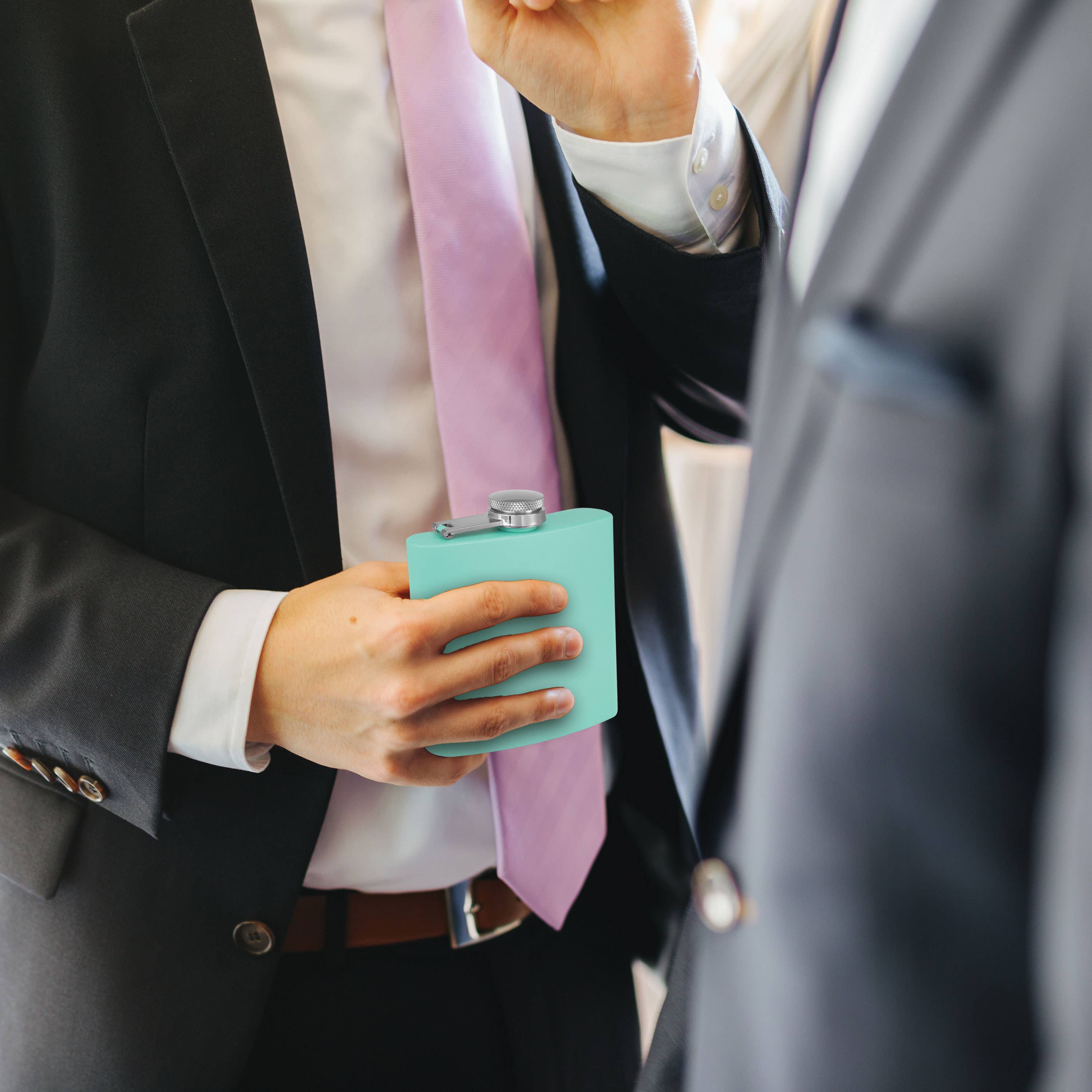 Clear Water Home Goods - Vente Flasque - Flacon à hanche en acier inoxydable de 6 oz avec entonnoir | Flacon revêtu de poudre21