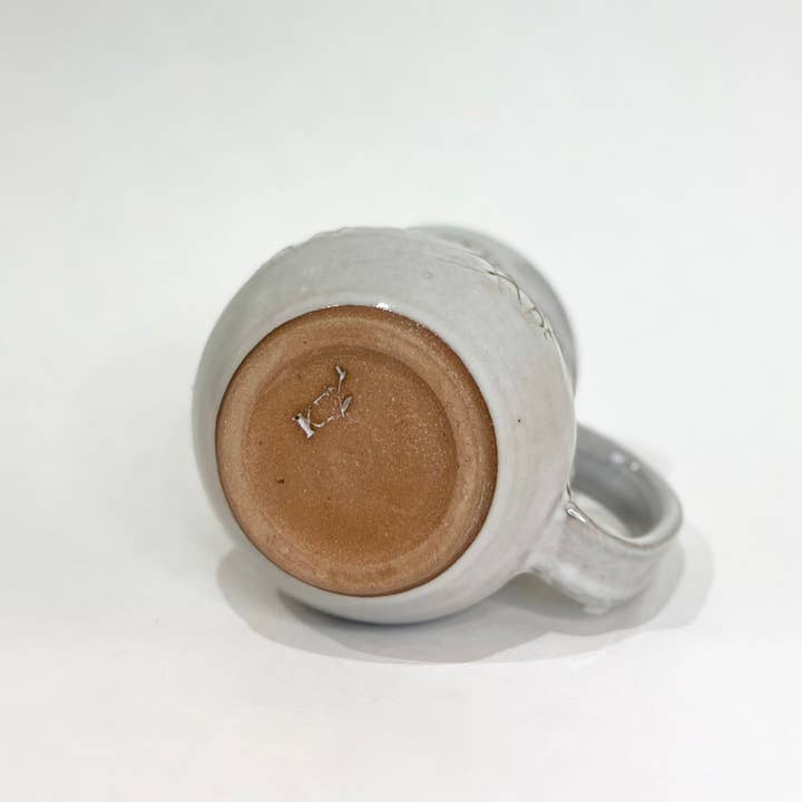 KF Stoneware - Venta al por mayor Taza - Taza de cerámica artesanal con borde festoneado - 530 ml2