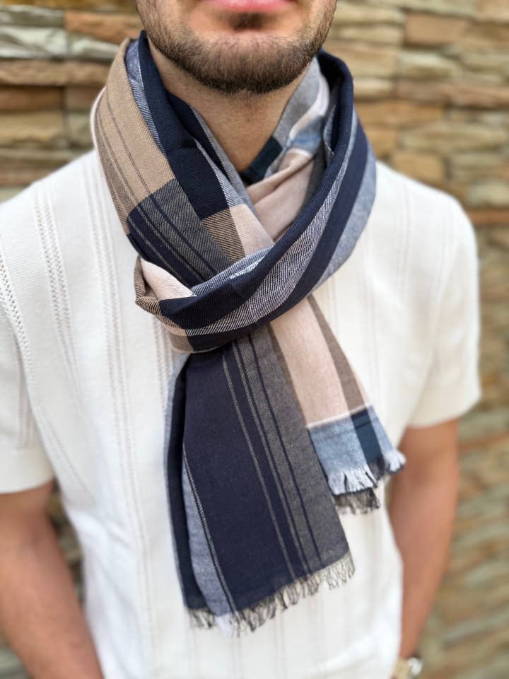 Men's Scarf 100% Woven Cotton for wholesale by Maison Unik Accessoires