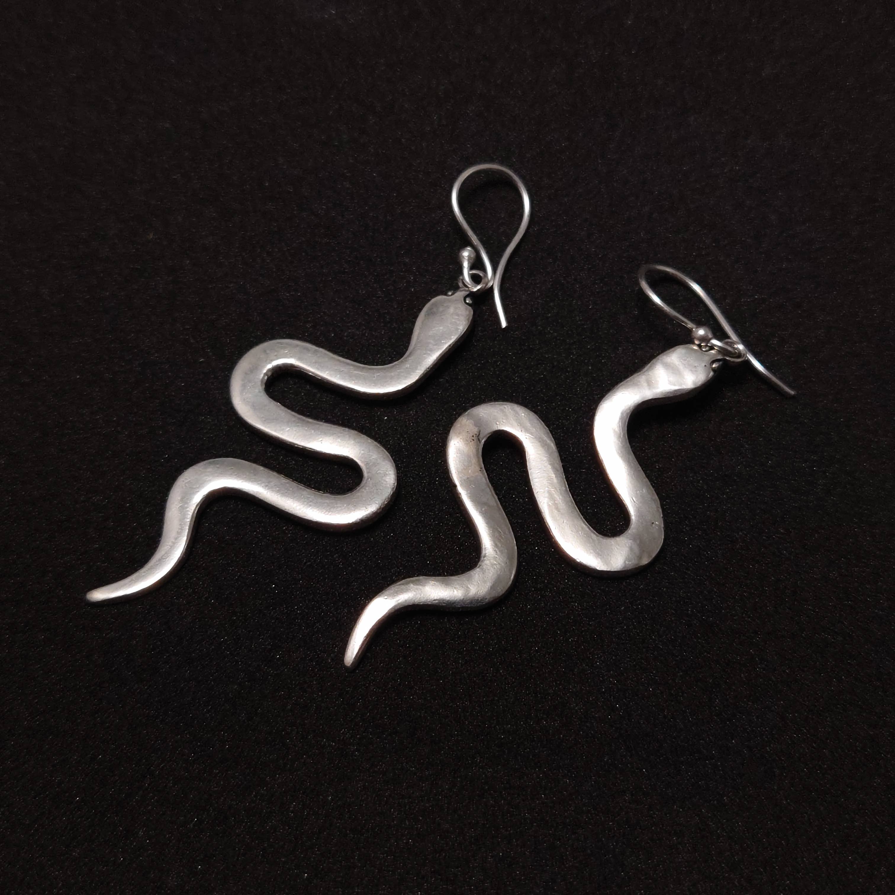 Tenzing Collections - Wholesale Dangle Earrings - Snake Earrings, Golden and Silver2