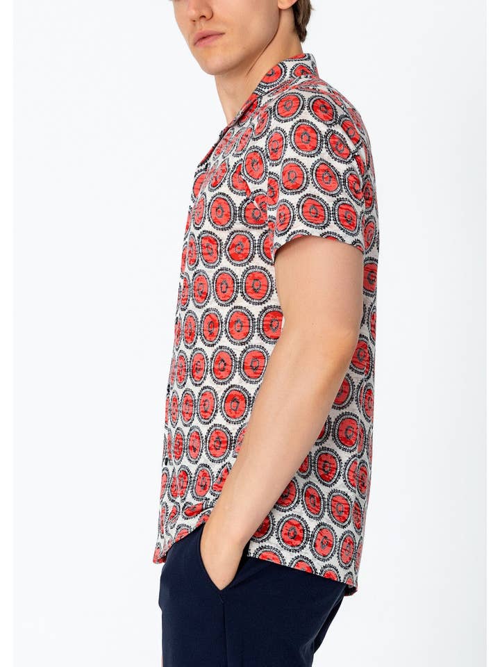 Men's Collared Lightweight Shirt - Round for wholesale on Faire