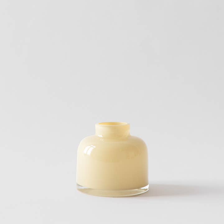 Florence vase small - linen and other Purchase Wholesale flores a domicilio. Free Returns & Net 60 Terms on Faire trending on Faire.