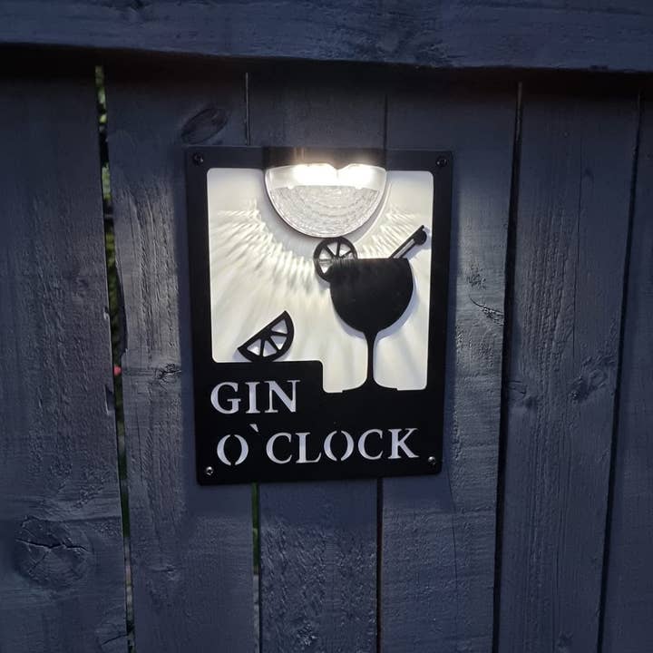 Gin O'Clock Sign with Solar Powered Light for wholesale by Florys Online