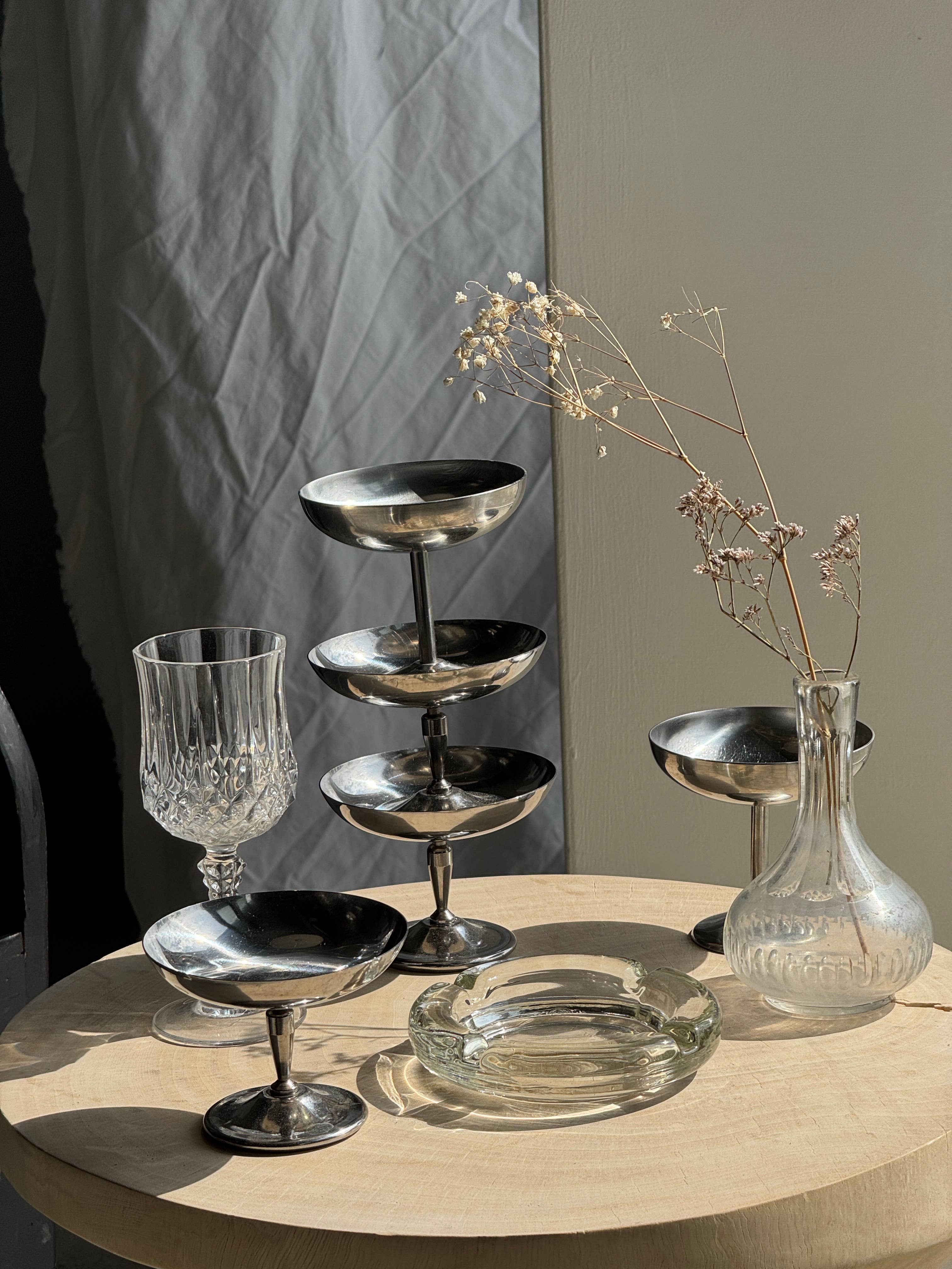 Transparent Mini vintage glass soliflore vase with round belly H12.5 for wholesale on Faire5