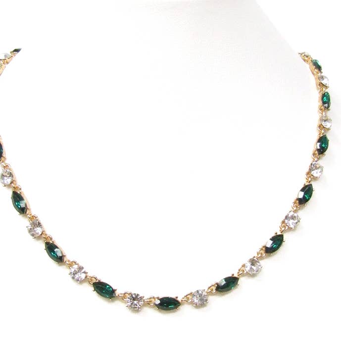 CARTER ÉMERAUDE pour la vente par Meghan Browne Style