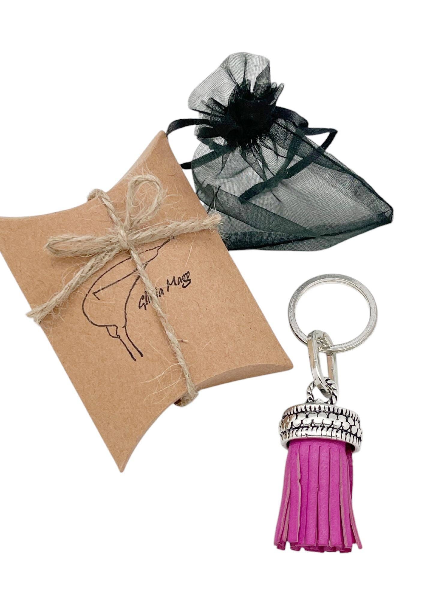 Gloria Mago - Wholesale Keychain - Women's - Flecado1 keychain in fuschia leather2