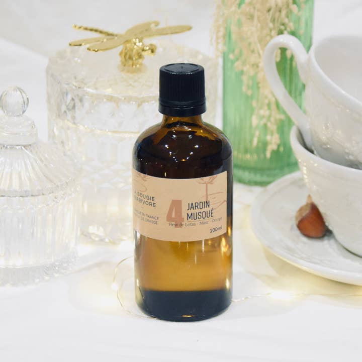 Diffuser No. 4 JARDIN MUSQUE - Lotus Flower + Musk + Oran for wholesale by LA BOUGIE HERBIVORE