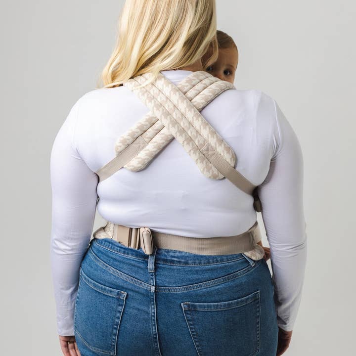Mabē Baby Carriers – wholesale Baby carrier – The Monarch Carrier - Houndstooth8