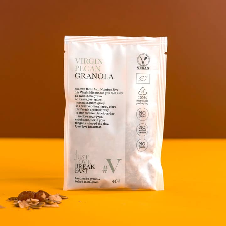 #V Muesli met pecannoten van eerste persing 40 g voor wholesale door i just love breakfast