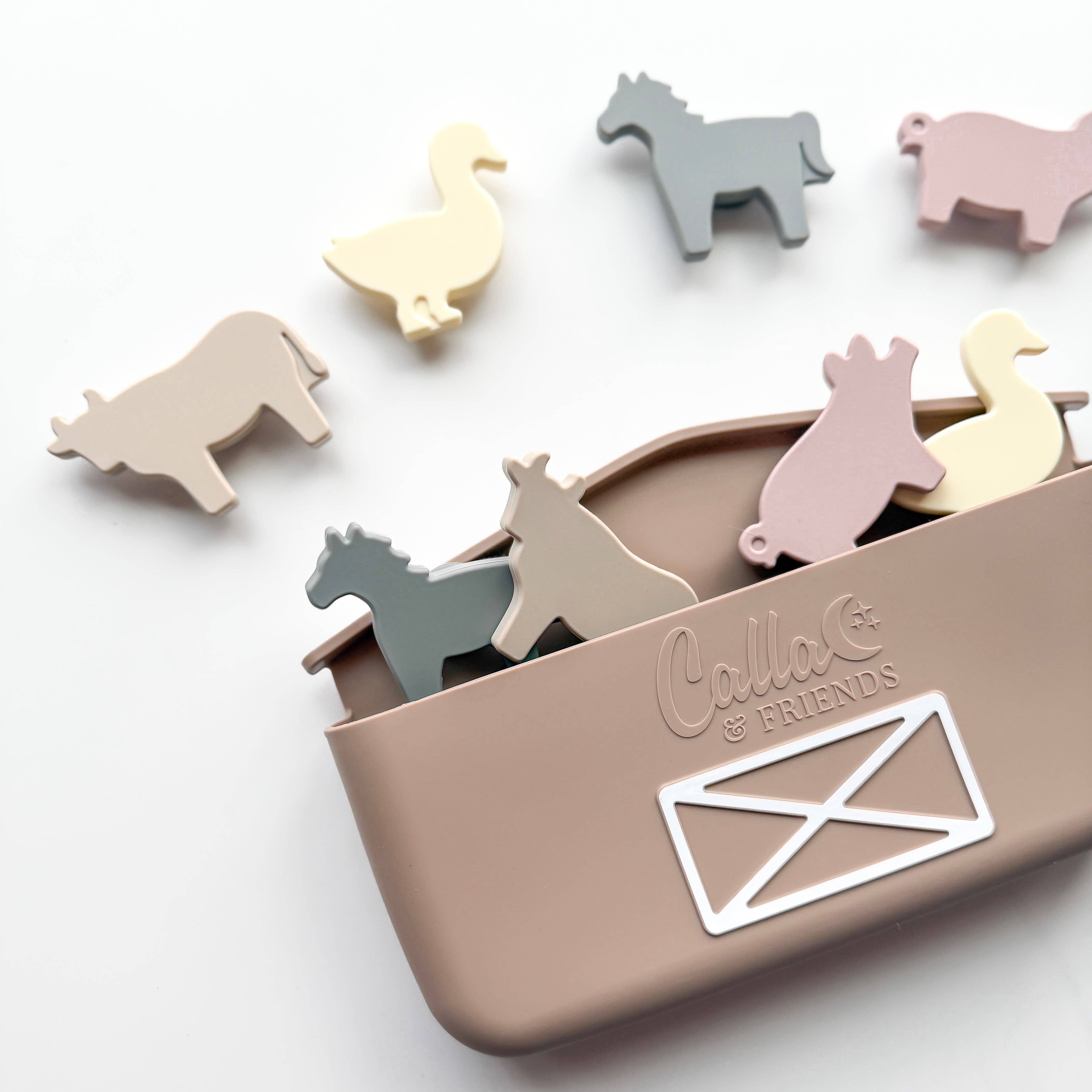 Calla & Friends - Wholesale Toy Set - Kids - Farm Suction Play Set1