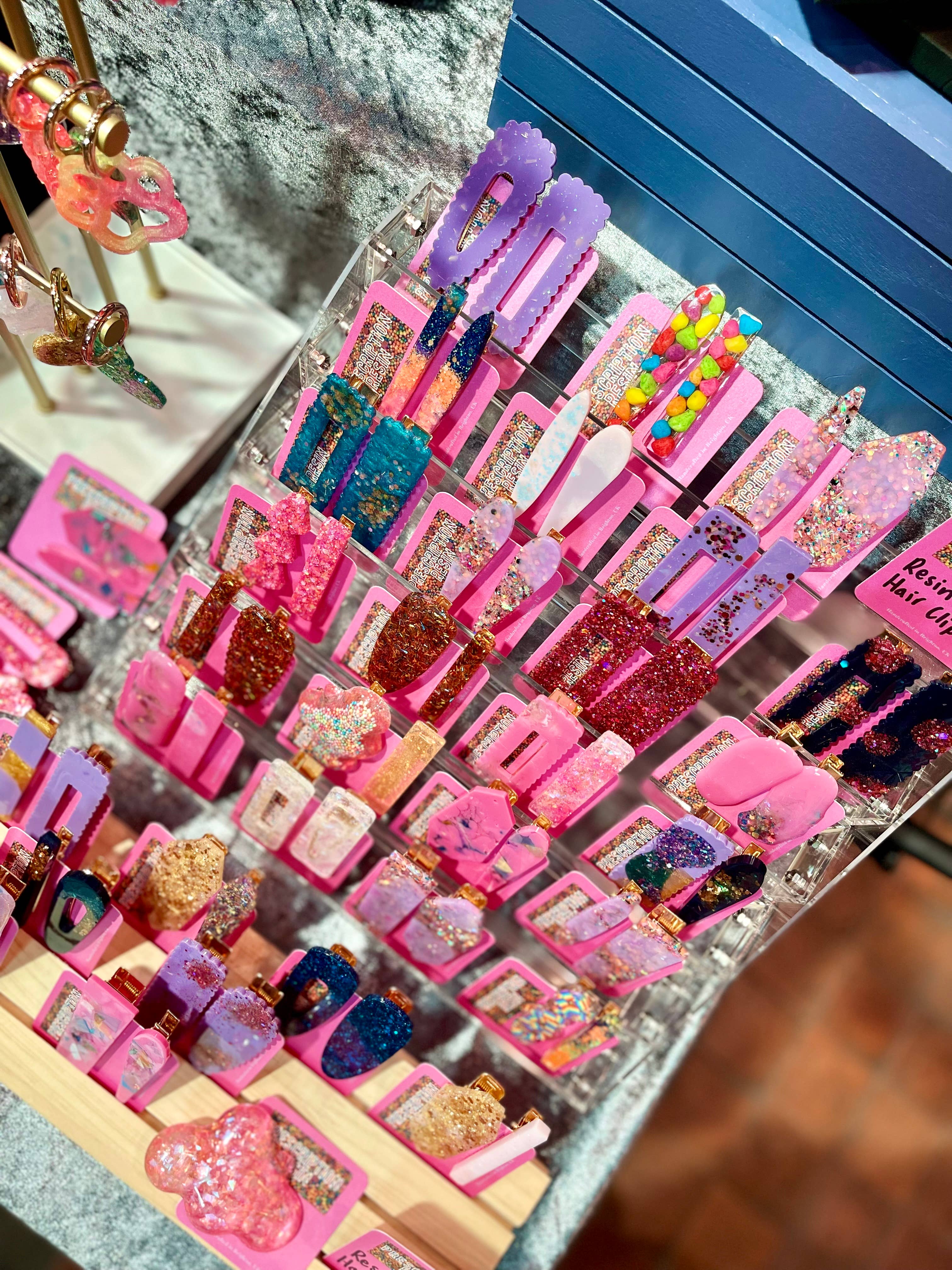 Prescription Resin - Wholesale Hair Clip - Women's - SET OF 2 RESIN  HAIR CLIPS | HAIRSLIDE x 6 MIXED ASSORTMENT8