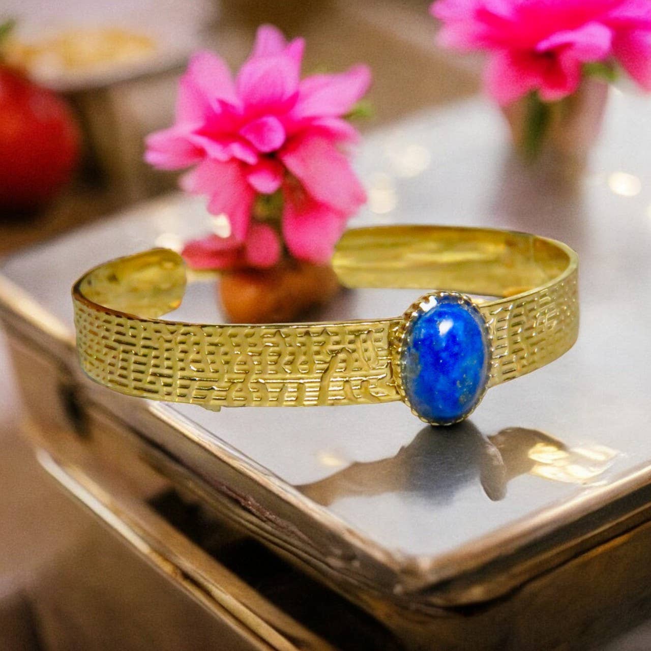 TOURMALYN - Wholesale Cuff Bracelet - “LILIANE” gold steel bracelet - adaptable with Lapis Lazuli