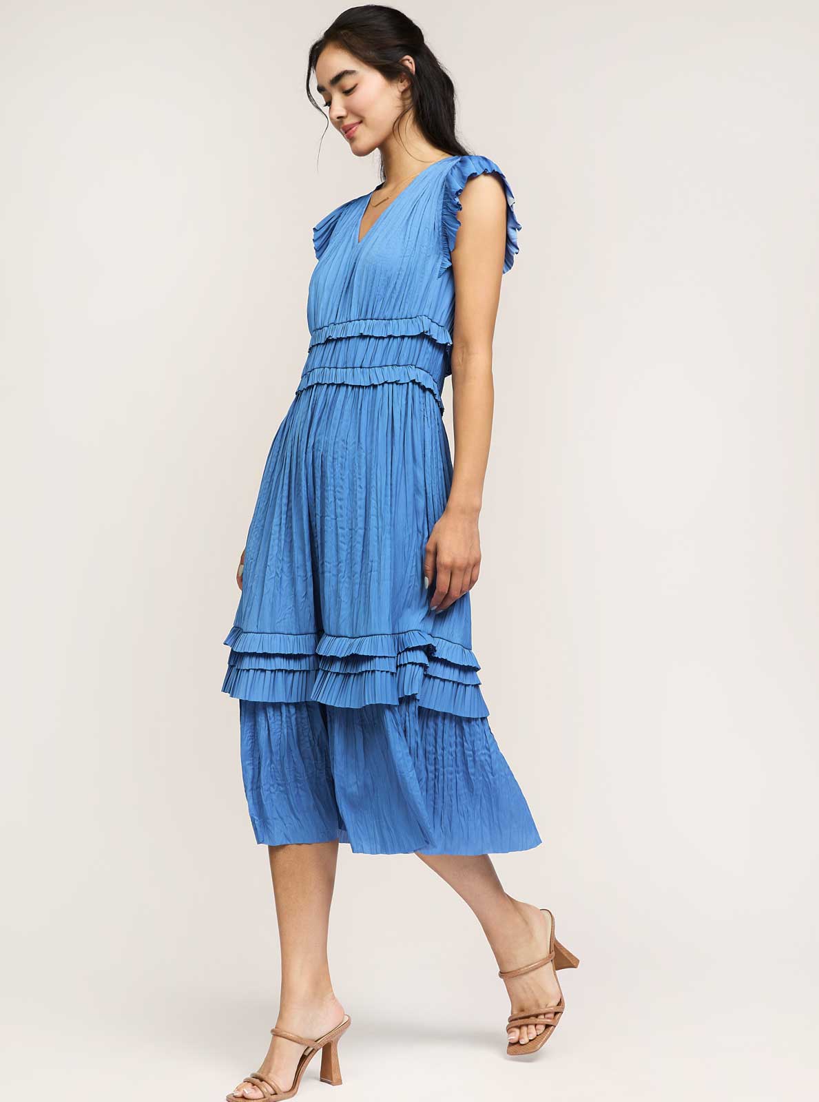 Current Air – wholesale Dress – Women's – Pleated Sleeve Ruffle Long Dress1