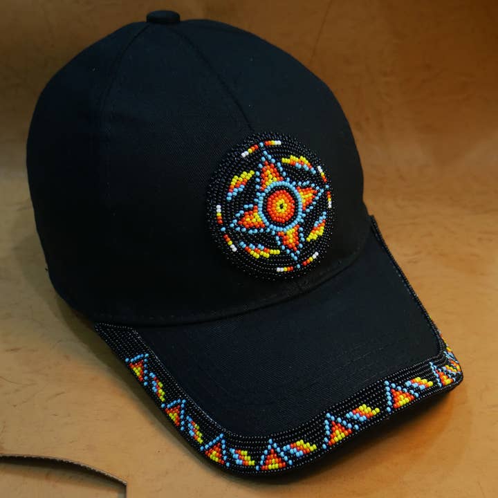 Gorra de béisbol hecha a mano con cuentas de semillas Tucker negra para venta al por mayor de KANGURAH