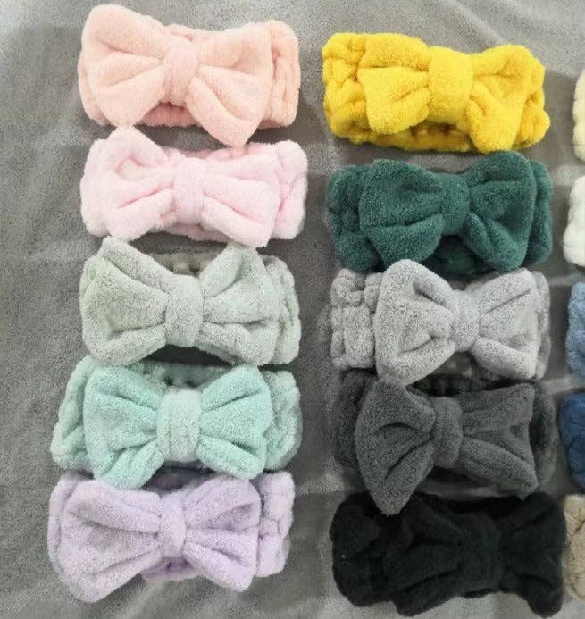 Colori Mix & Match Fascia per capelli in microfibra con farfalla, per trucco, spa (confezione da 10) in vendita all'ingrosso su Faire9