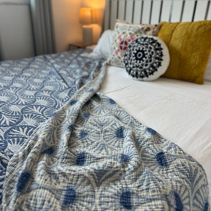 TurkanHome - Wholesale Bedding blanket - Ginkgo Muslin Bed Blanket/Queen-King/ Blue3