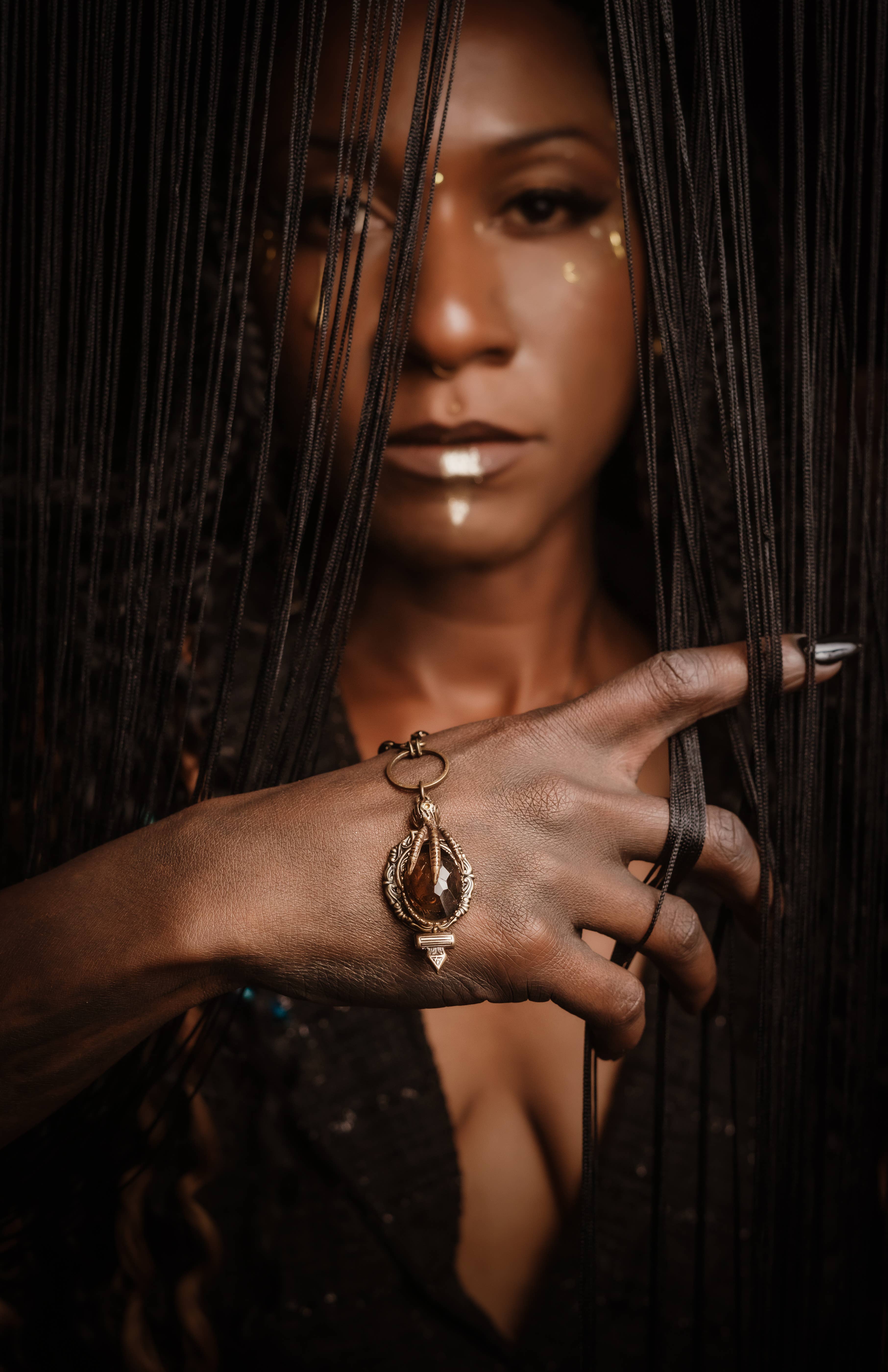 Trollbinde - Wholesale Amulet - Feral Edge Talon Amulet4