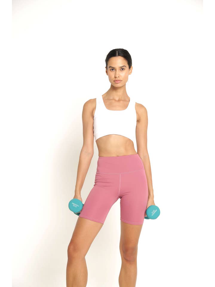 Onamaste – Großhandel Sport-Shorts – Damen – Radhose Jamie für Damen mit hohem Bund3