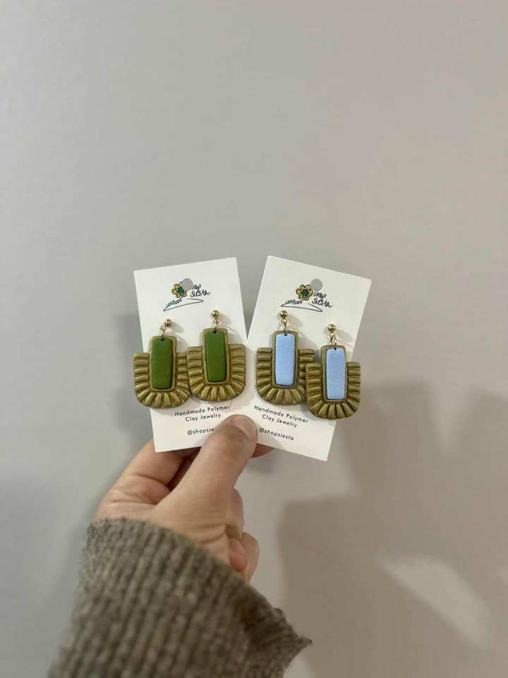 Pendeloques de style ancien pour la vente par Siesta Wholesale