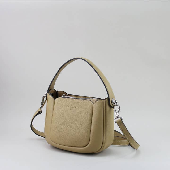 583920 Lin - Leather Bag for wholesale by Frederic T.