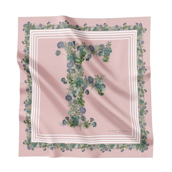 F-Seidenschal in Blumenform in Rosa für den Großhandel von Flora Danica Denmark