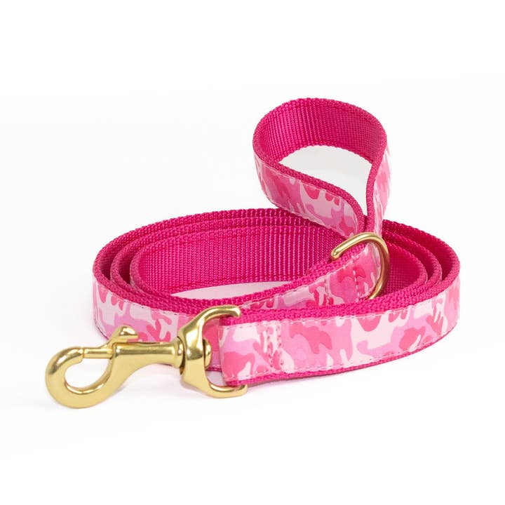 Laisse pour chien rose camo pour la vente par Up Country, Inc.