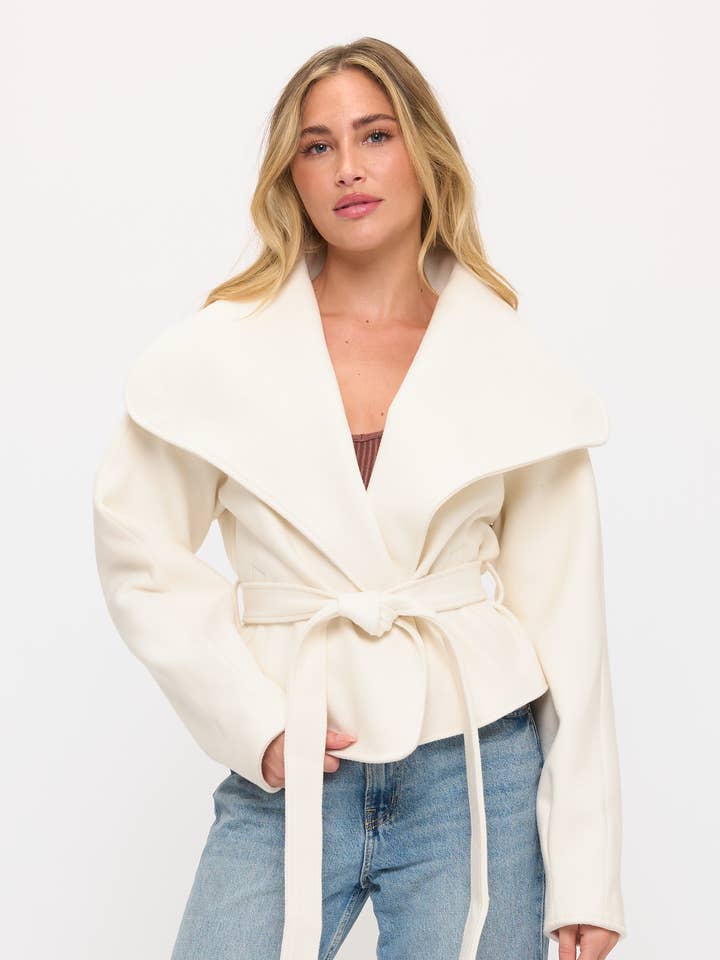 CLAWJ0104 : Veste Studio Modern Wrap pour la vente par Coalition Apparel Inc