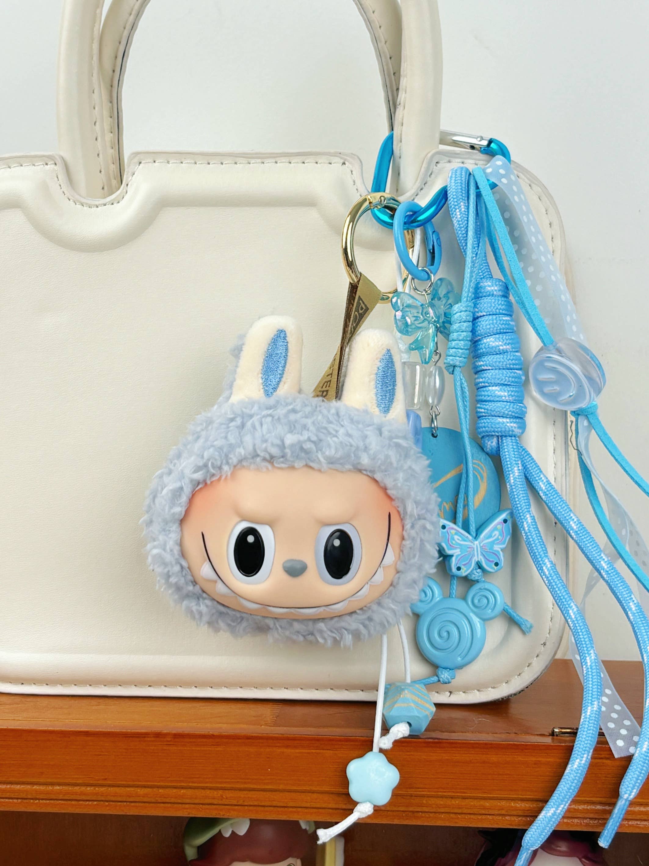 Lilyrosy（Duty free) - Vente Porte-clés – femme - Porte-clés en peluche mignon et très demandé pour filles – Charm de sac8