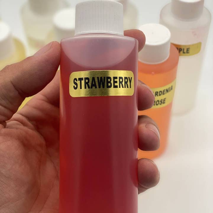 ElAtirat - Wholesale Fragrance Oil - Lick Me All Over Perfume Oil for Candle and Soap Making2