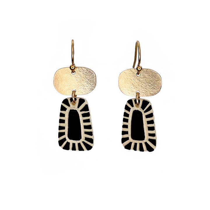 Carolyn Keys - Wholesale Dangle Earrings - Mio Earrings - Ceramic and Gold