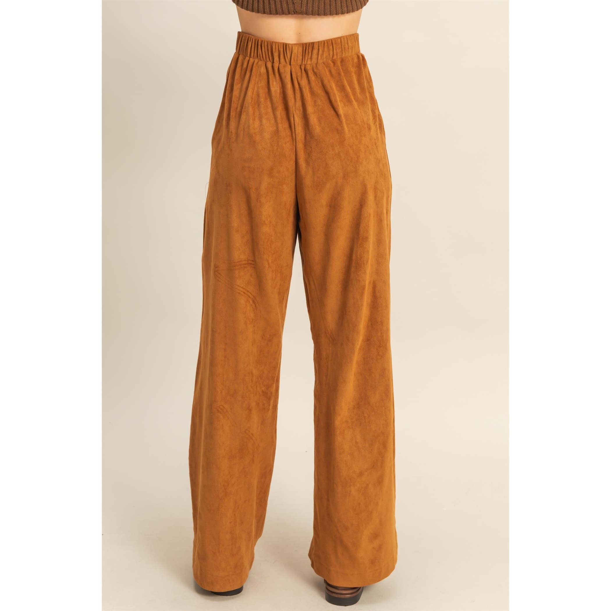 HYFVE – wholesale Byxor - Dam – Breda byxor i mocka med skräddarsydd passform4