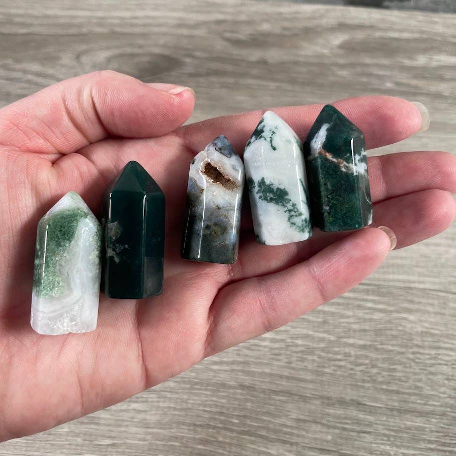 Keystone Crystals - Wholesale Spiritual Stone/Crystal -  Gemstone Chubby Obelisk – Small Carved Crystal Tower 10