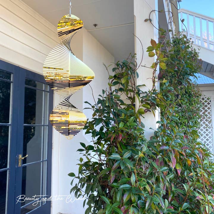 Beauty and the Wind – wholesale Wind spinner – Helix Wind Spinner - White Gold1