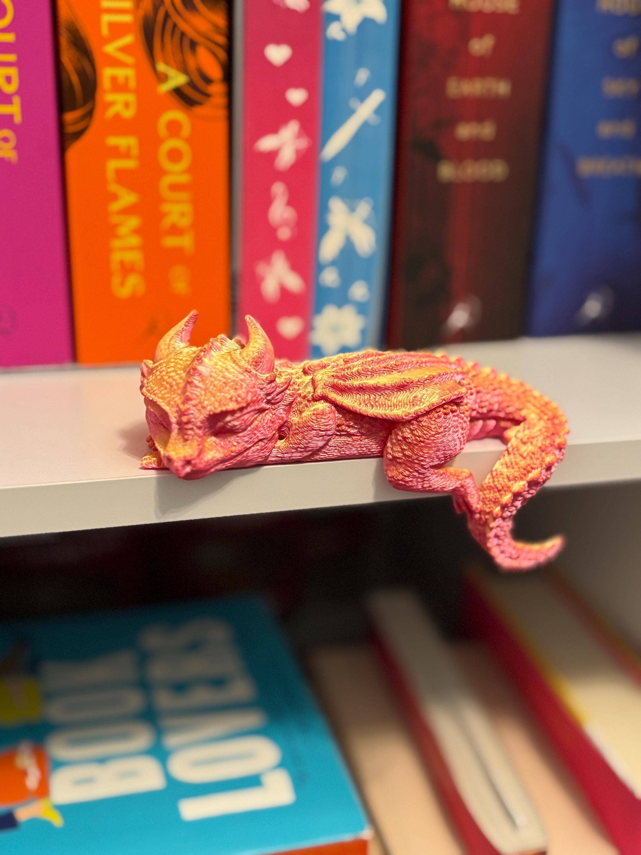 Stella Cake Creations - Wholesale Decorative Figurine - 3D Printed: Sleeping Bookshelf Dragon3