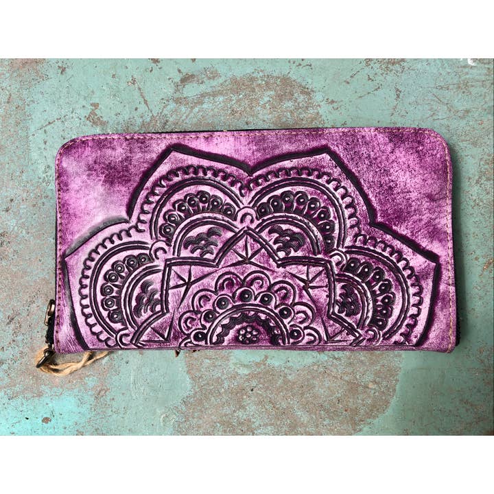 LEADERS IN LEATHER - Wholesale Wristlet - Zip Around Tooled Leather Wallet with Detachable Wristlet2
