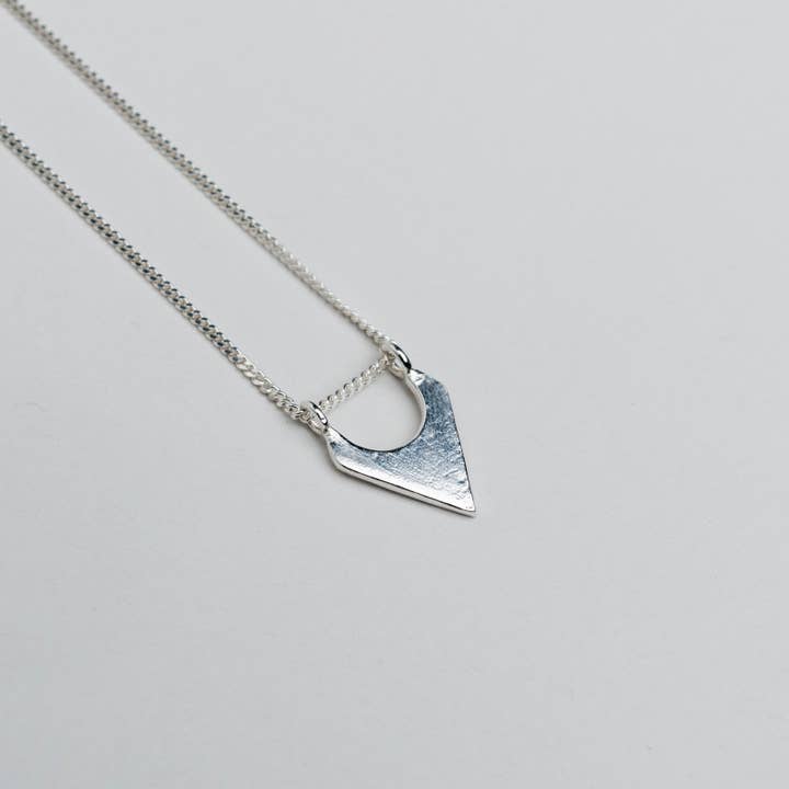 Armaturhalsband Sterling silver för wholesale av AFRAAMBA · Handmade Jewelry