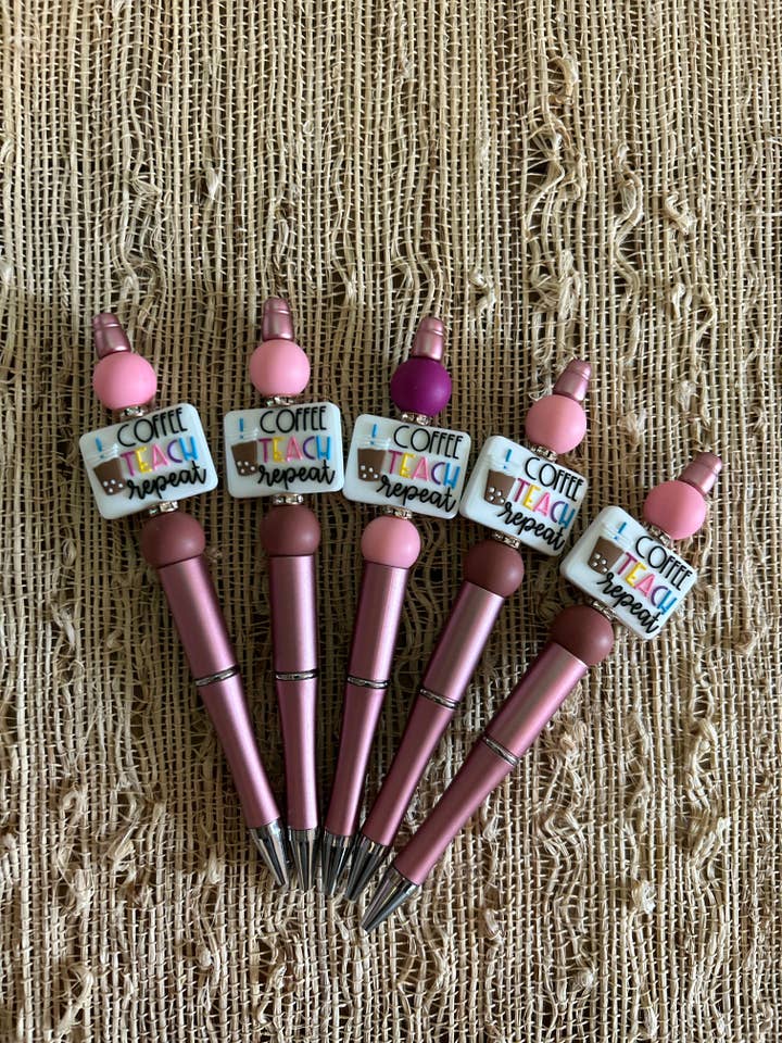 Coffee Teach Repeat perlepen for engroshandel hos Z to Z Crafts Co.