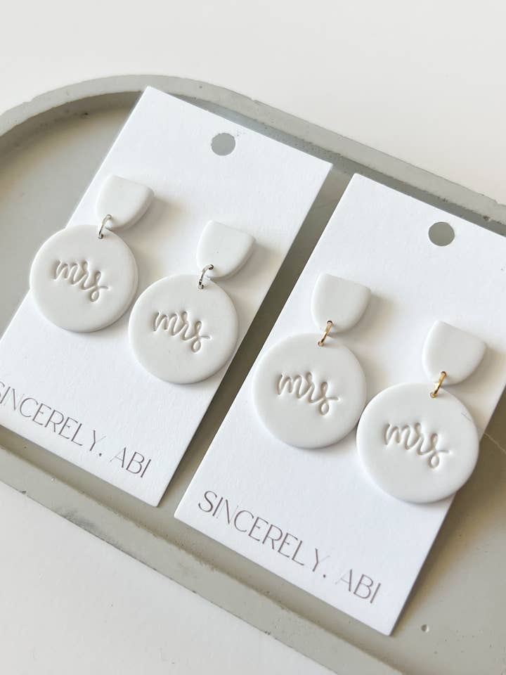 Bride-to-Be/Mrs Dangles for wholesale by Sincerely, Abi
