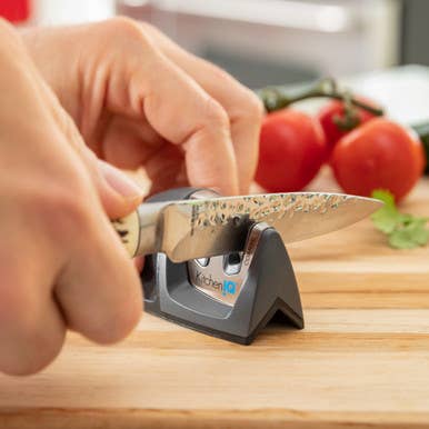 Smiths - Wholesale Knife Sharpener - Deluxe Diamond Edge Grip Sharpener