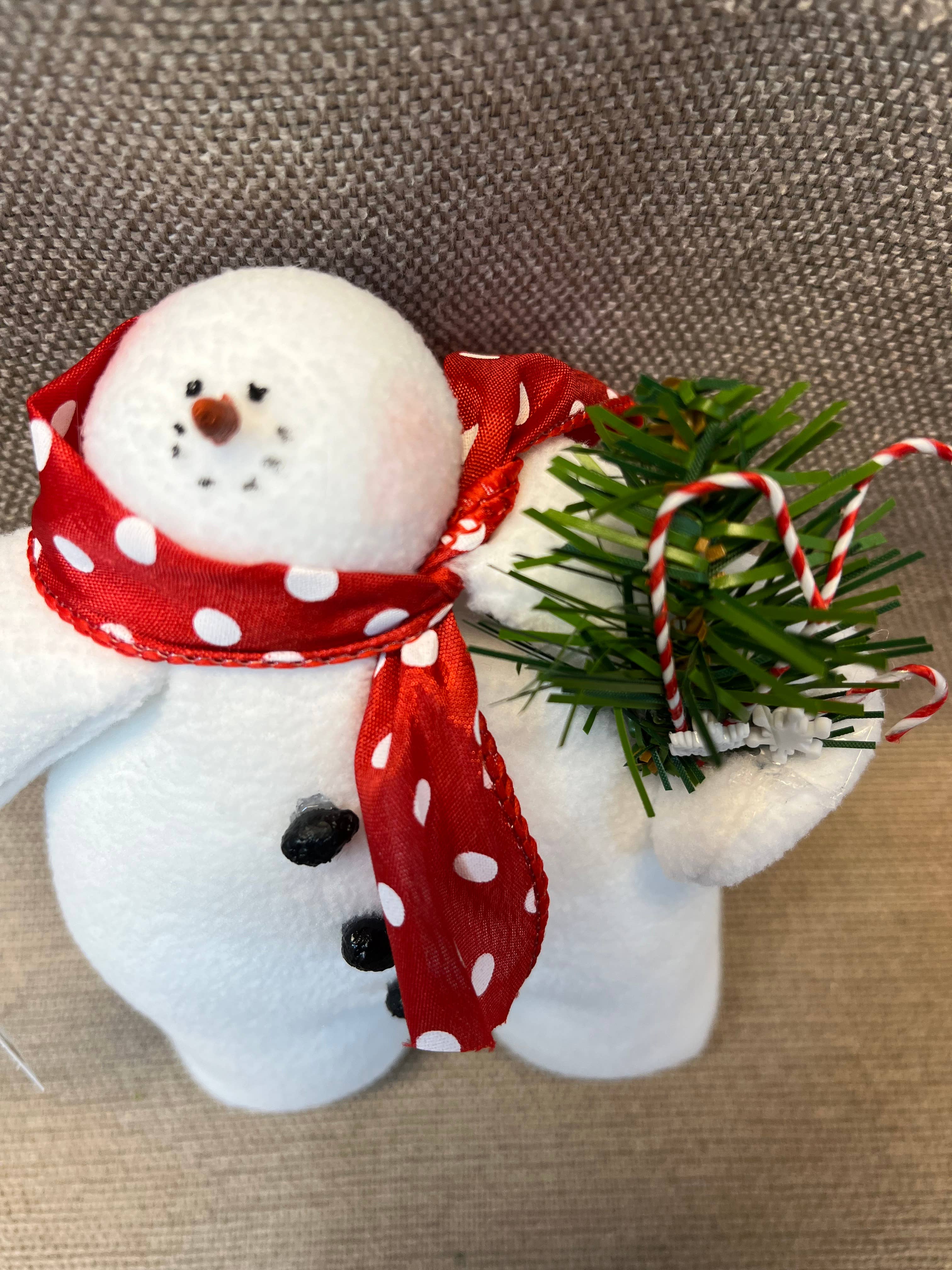 Sandy Pants Snowmen – Großhandel Weihnachtsschmuck – Schneemann mit Fleecefüllung _Sandy Pants Classic_Candy Cane3