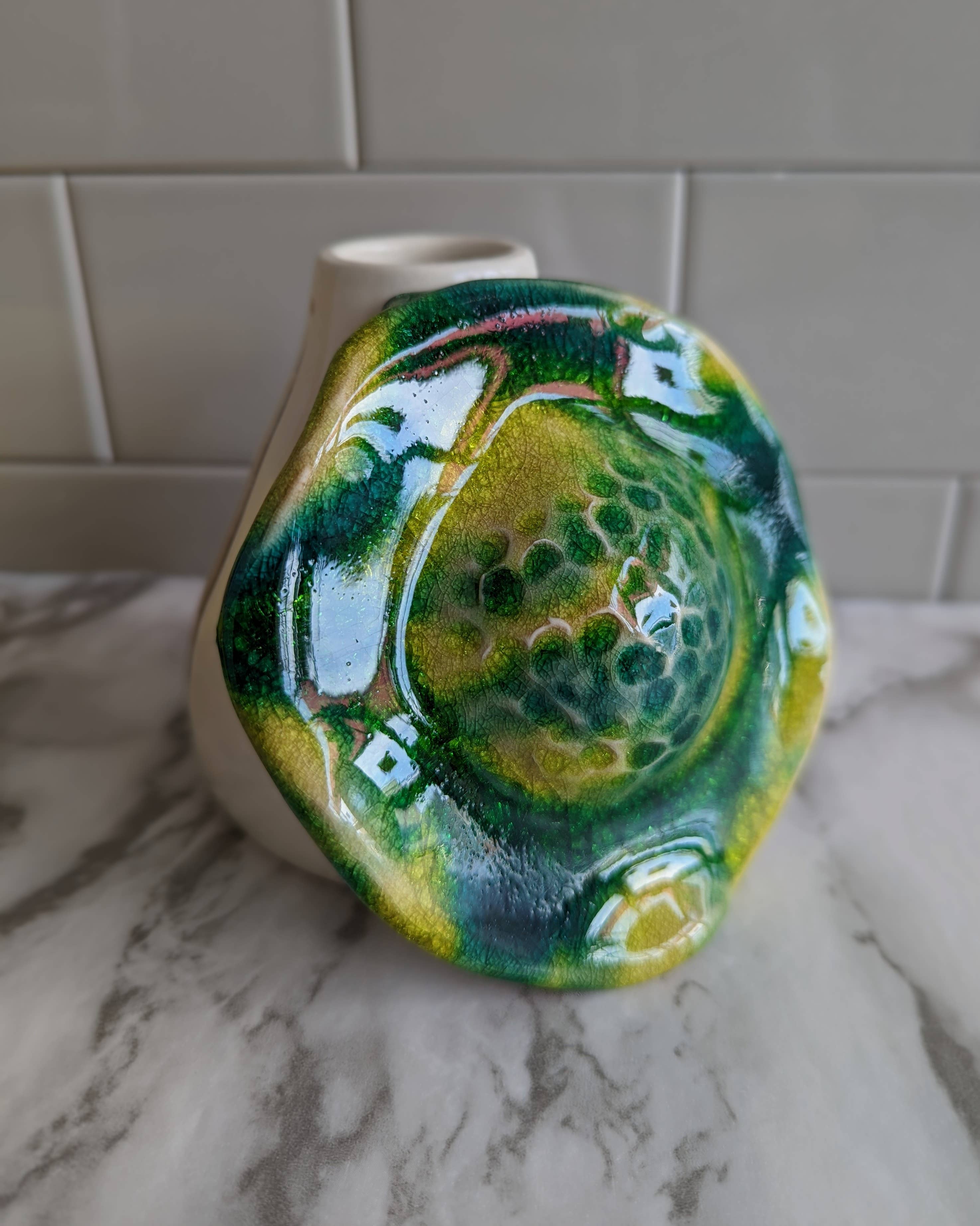 Amaranth Stoneware Ltd - Wholesale Fruit Basket - Shroom of Doom - Fruit Fly Trap2