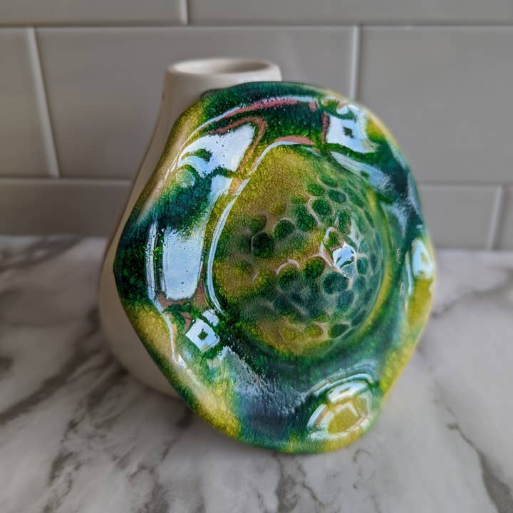 Amaranth Stoneware Ltd - Wholesale Fruit Basket - Shroom of Doom - Fruit Fly Trap2