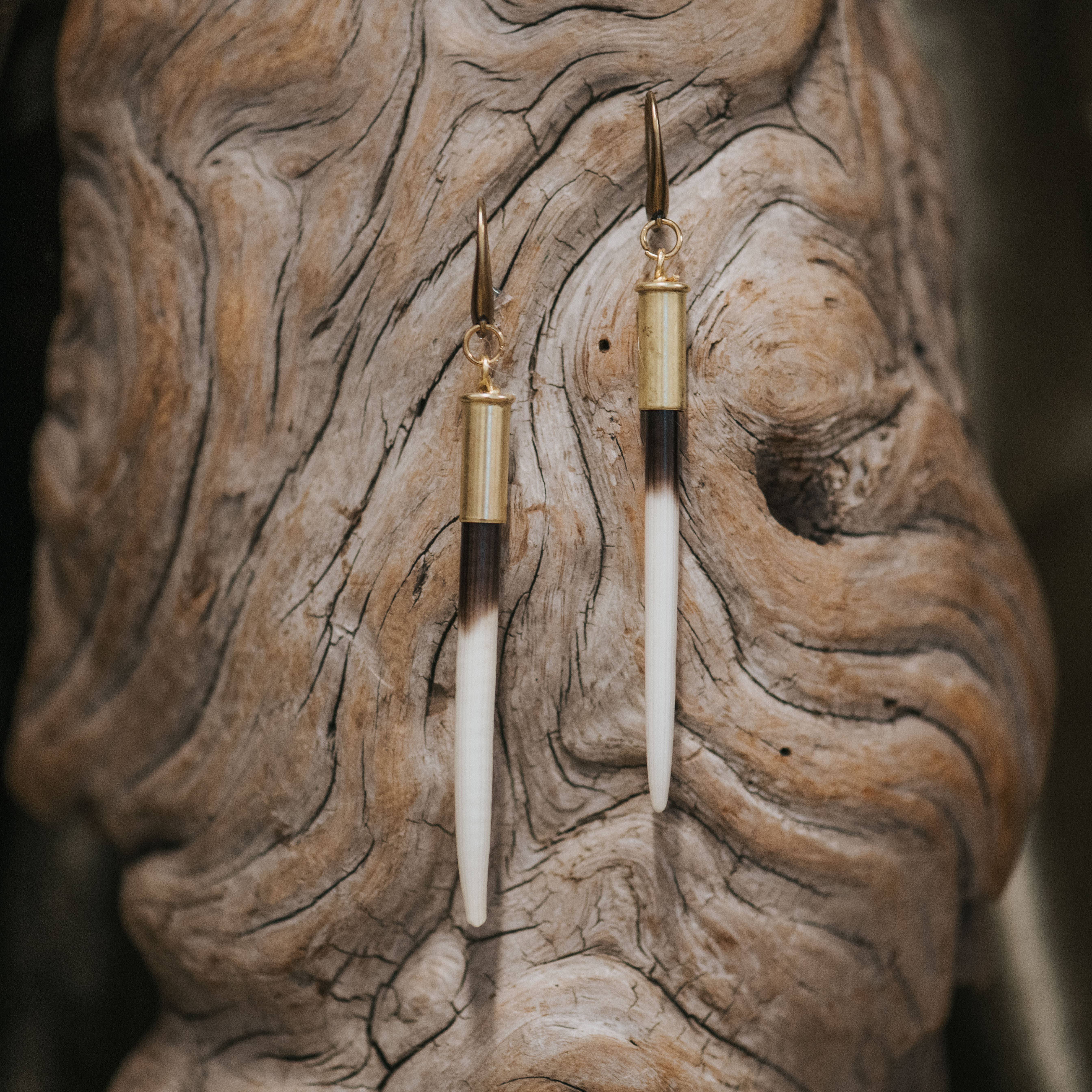 Commonform – wholesale Hängande örhängen – Yellowstone Beth Dutton Quill Örhängen // Krokvariant3