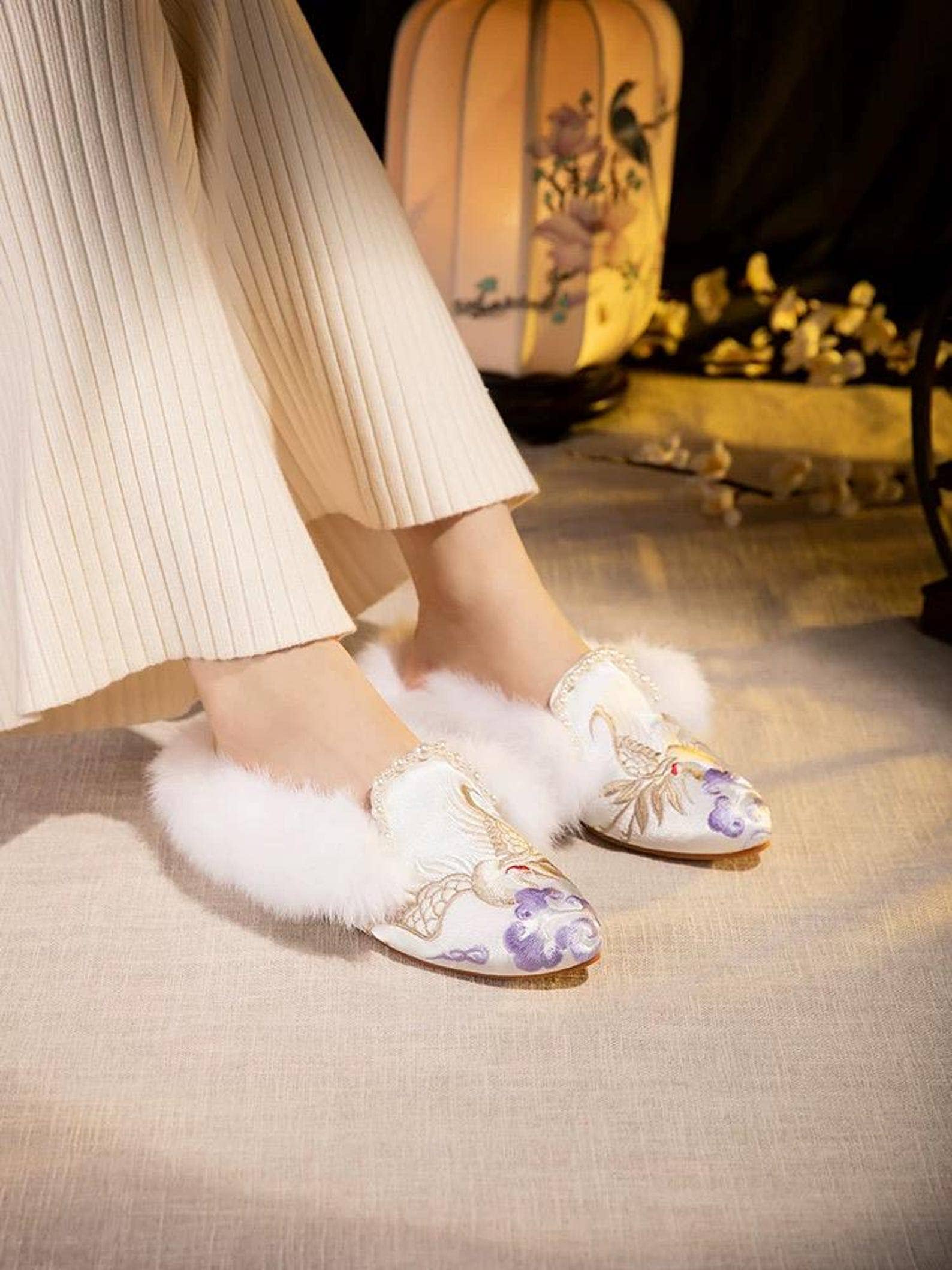 Lian Collection - Wholesale Slippers - Women's - Handmade Embroidered Winter Slippers with Faux Fur Lining – Traditional Chinese Style, Warm & Comfortable Winter Mules, Perfect Gift for Her - White with Lilac1