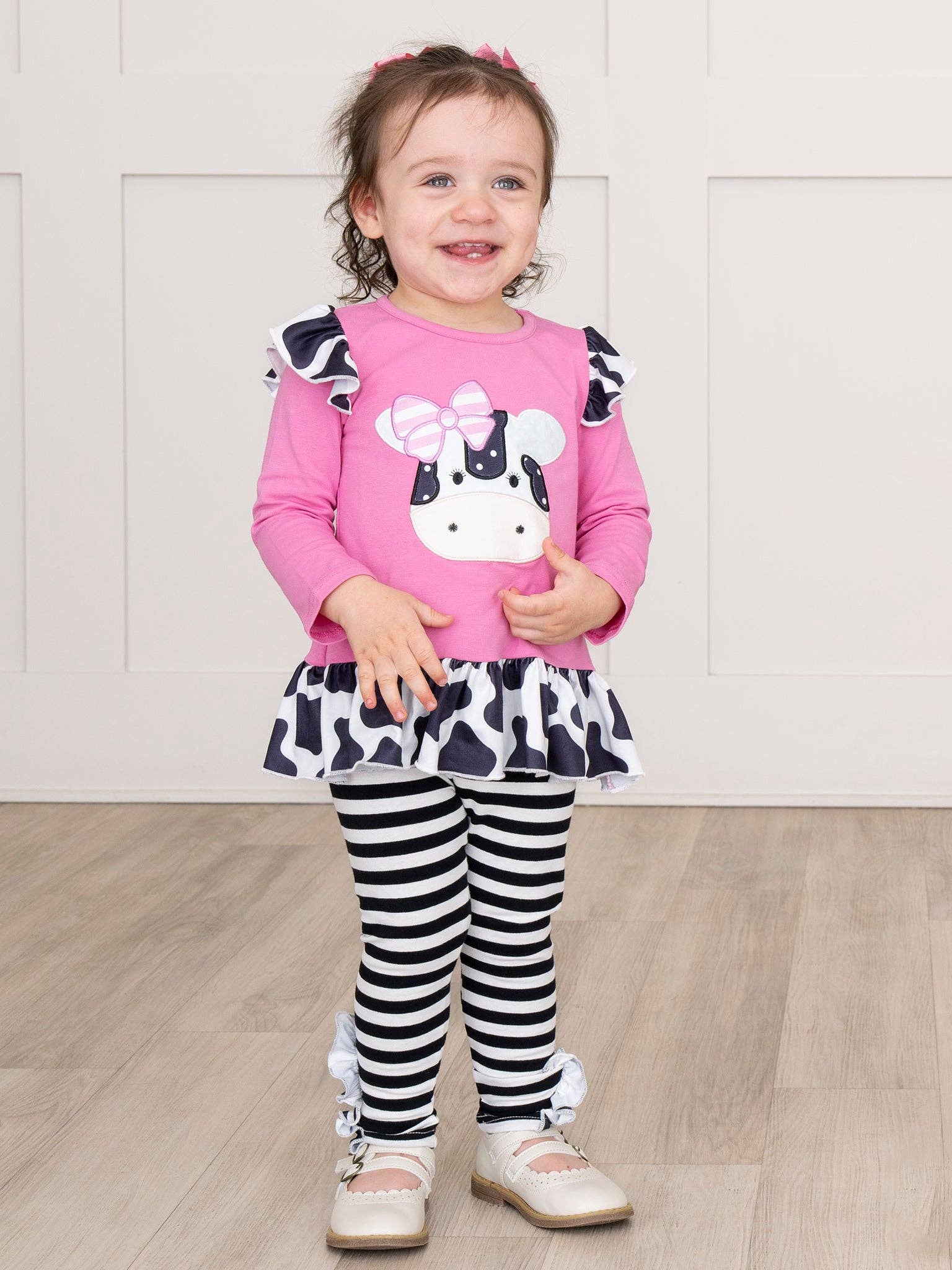 Marie Nicole Clothing - Wholesale Top & Pant Set - Kids - Lil’ Moo Ruffle Embroidered Cow Outfit5