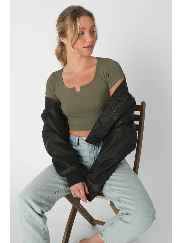 NIKIBIKI - Wholesale Knit Top - Women's - NS8231 - Notch Neck Crop Top